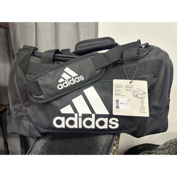 ADIDAS DEFENSE MEDIUM 25" Duffel Gym Bag BLACK WHITE WATER RESIST NWT $55 - Picture 5 of 5